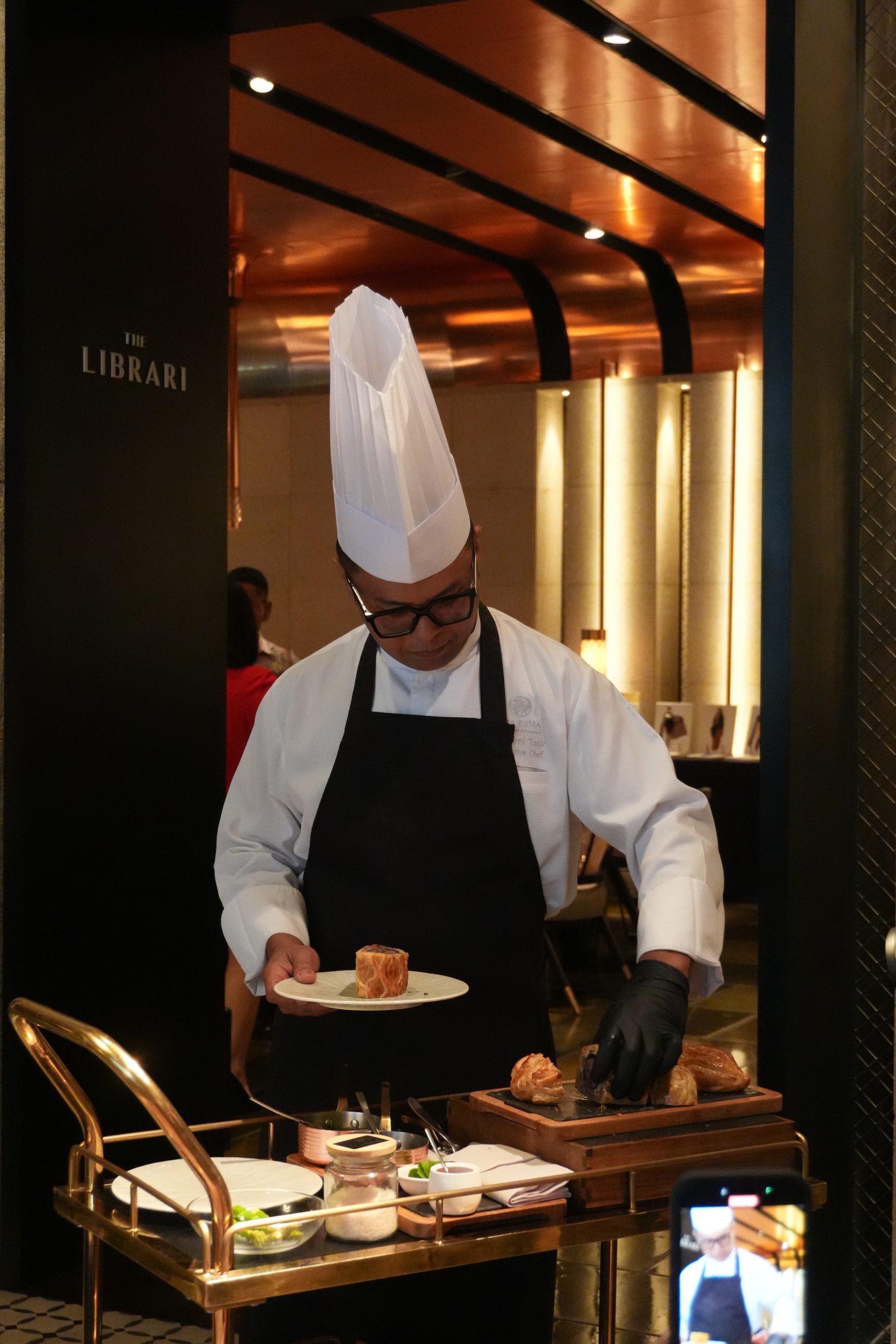 The LIBRARI 4