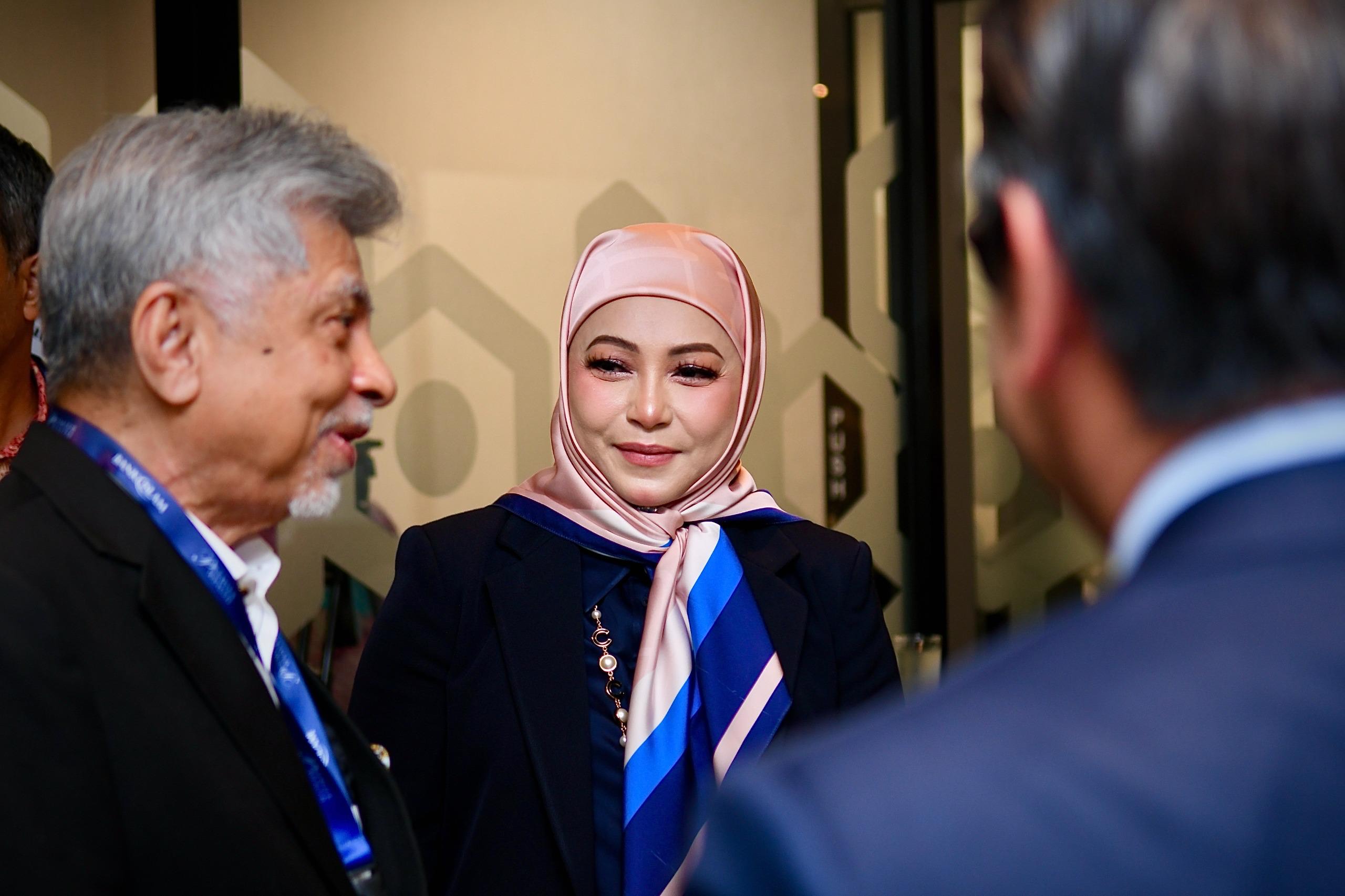 730acb7d-0d4a-4100-87a8-13dfd806aca8