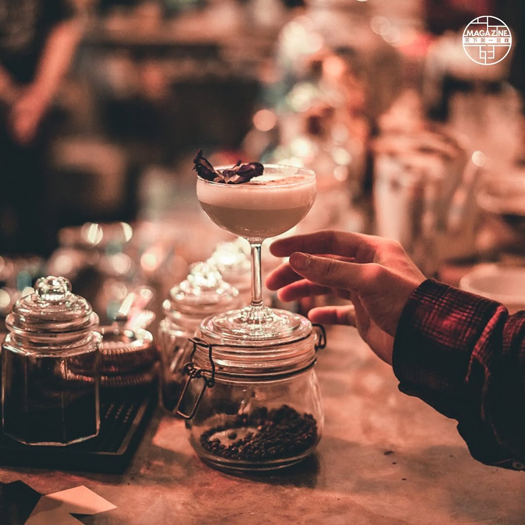 ΘéúΣ║¢σ╣┤∩╝îµêæΣ╗¼Σ╕ÇΦ╡╖σû¥Φ┐çτÜäΘ╕íσ░╛ΘàÆπÇé...ΓÿÄ∩╕Å For more inquiries, please contact- 017-6363551≡ƒöÄ Follow Us For The Latest