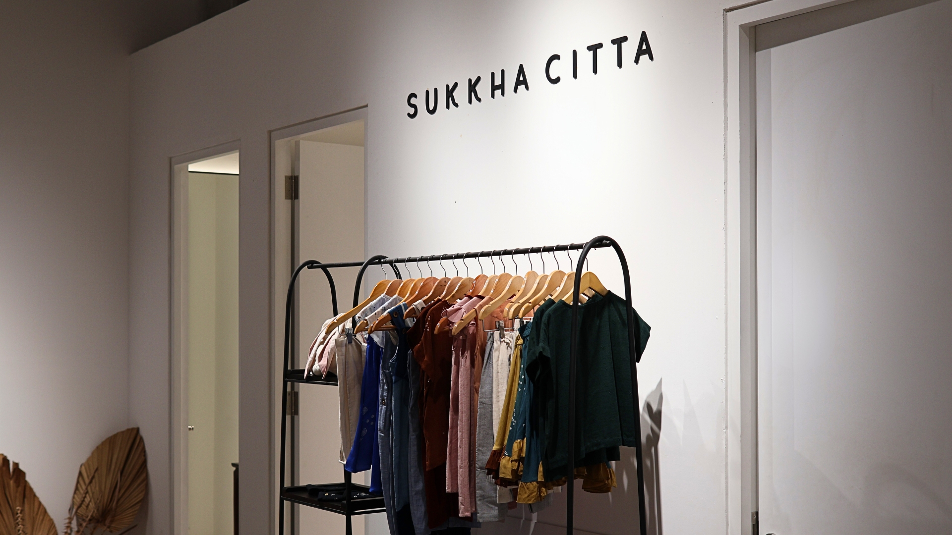 Perfectly Imperfect by SukkhaCitta at Jakarta Premium Outlets_12