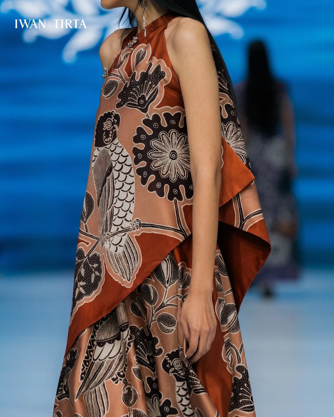 anonimostory.com_Instagram_iwantirta_batik_3758434387114511266_1537701815