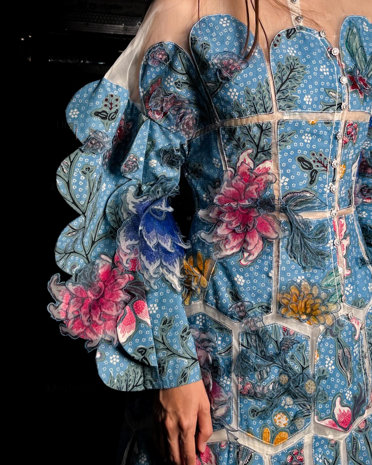 anonimostory.com_Instagram_melahyarofficial_3742401099354553547_271572814